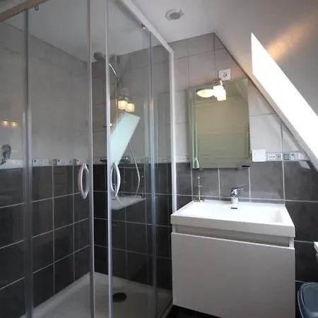 Mont-dore : T3 47m² Avec Wi-fi, Proche Centre Et Thermes, Pour 4 Pers. - Fr-1-608-50 Le Mont-Dore